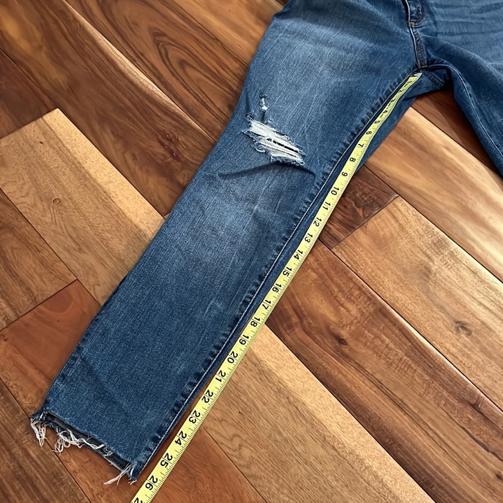 Universal Thread Destructed High Rise Skinny Jeans - Picture 8 of 8
